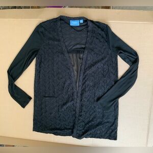 UNIQUE VERA WANG OPEN STYLE, OVER BLOUSE / JACKET.